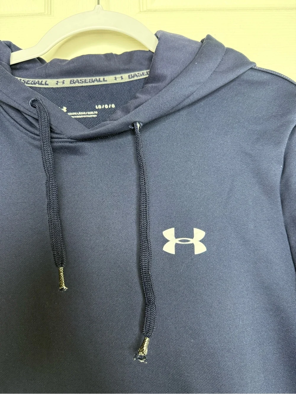 Under Armour Baseball Short-Sleeve Hoodie – Size L